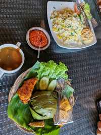 KLC Cafe & Resto: Indonesian Flavor and Natural Charm
