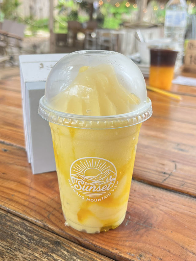 ร้านอาหารวิวดีโซนแม่วาง ร้านอาหารวิวดีโซนแม่วาง