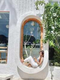 🌴 Qoori Qoori Café – Phi Phi Island 🏖