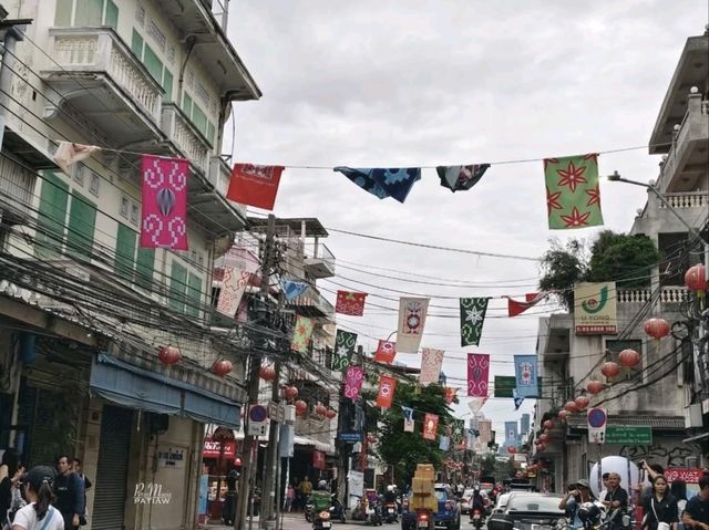 ถนนทรงวาด เสน่ห์เหนือกาลเวลา จากอดีตสู่ปัจจุบัน