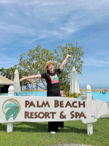 Тропический рай в отеле Palm Beach Resort & Spa, Лабуан.