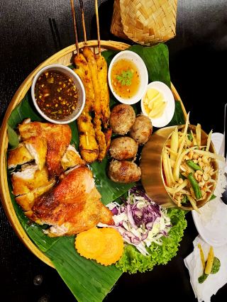 สัมผัสบรรยากาศปิ้งย่างไทยสุดฟินที่ Isara Thai Isan BBQ & Kitchen, ปีนัง 。