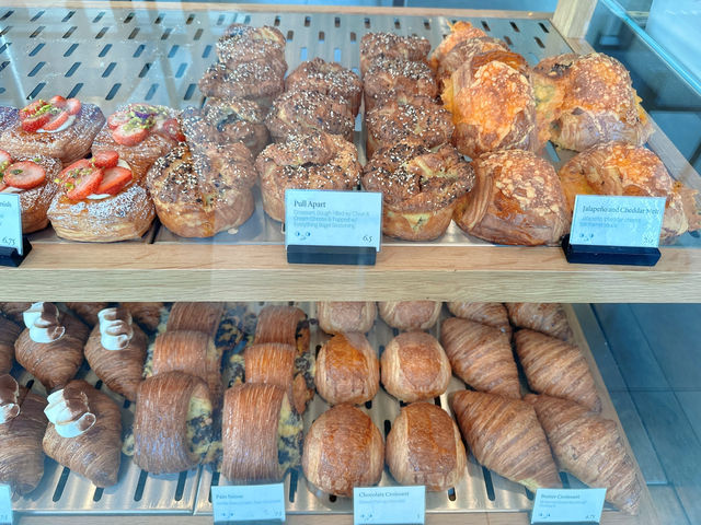 🇨🇦Vancouver 대표 bakery 감성카페🥐‘Nemesis’