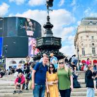 London's Most Famous Square 🏴󠁧󠁢󠁥󠁮󠁧󠁿