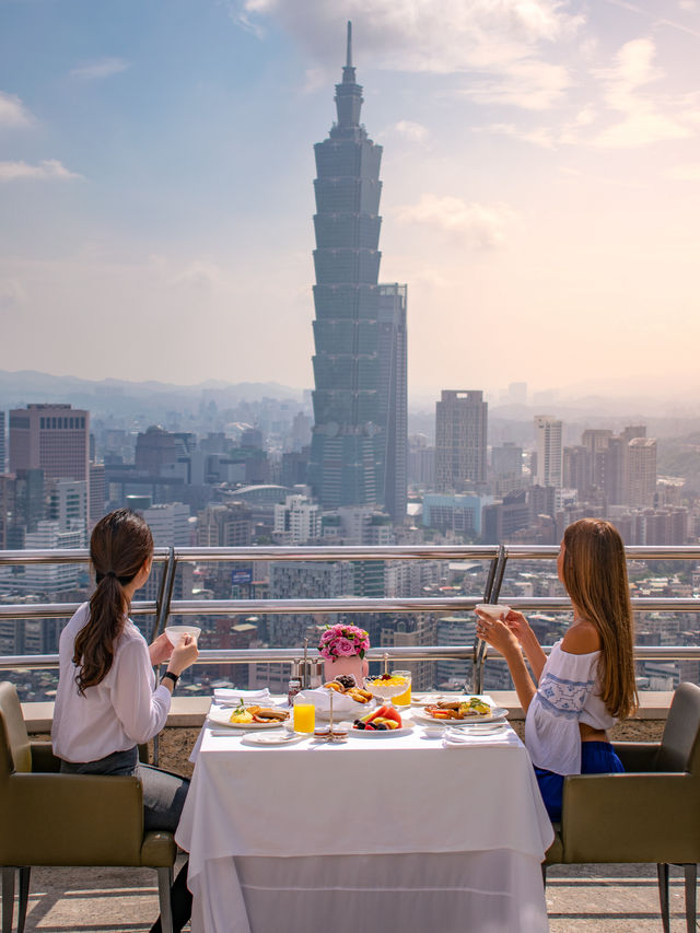 This hotel has the best view in Taipei 
