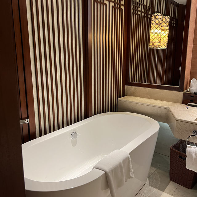 Amazing summer trip in Hainan Qizi Bay Resort