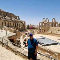 El Jem's Ancient Grandeur! 🏛️🔥