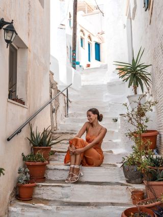 A Quiet Island Blending Charm and Tradition