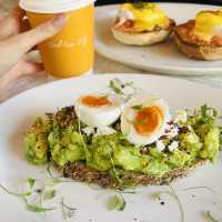 The Art of Brunching: Experience Drunch London