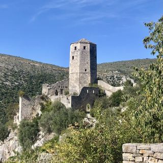 Hike up to Počitelj Fortress
