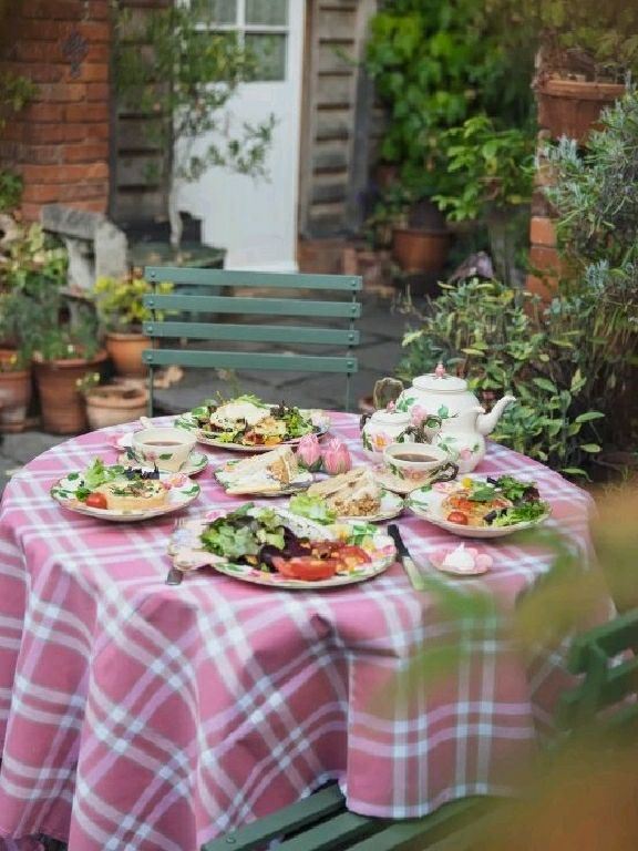 ☕️ Ultimate Guide to the Best Cafés in Uttlesford 