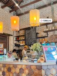 🍪✨ FORMULA Bคาเฟ่ใจกลางหลวงพระบาง🌠