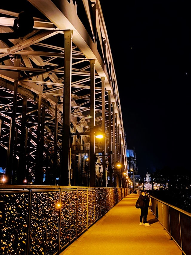 ☀️💸 Summer Budget Trip to Cologne — Explore Without Breaking the Bank!
