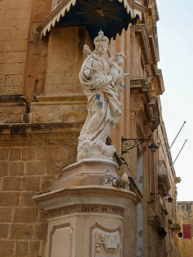 🚗💸 Ride Sharing to Mdina Old City
