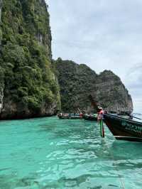 Phi-Phi lagoon or paradise?🩵
