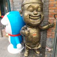Puppets in the city