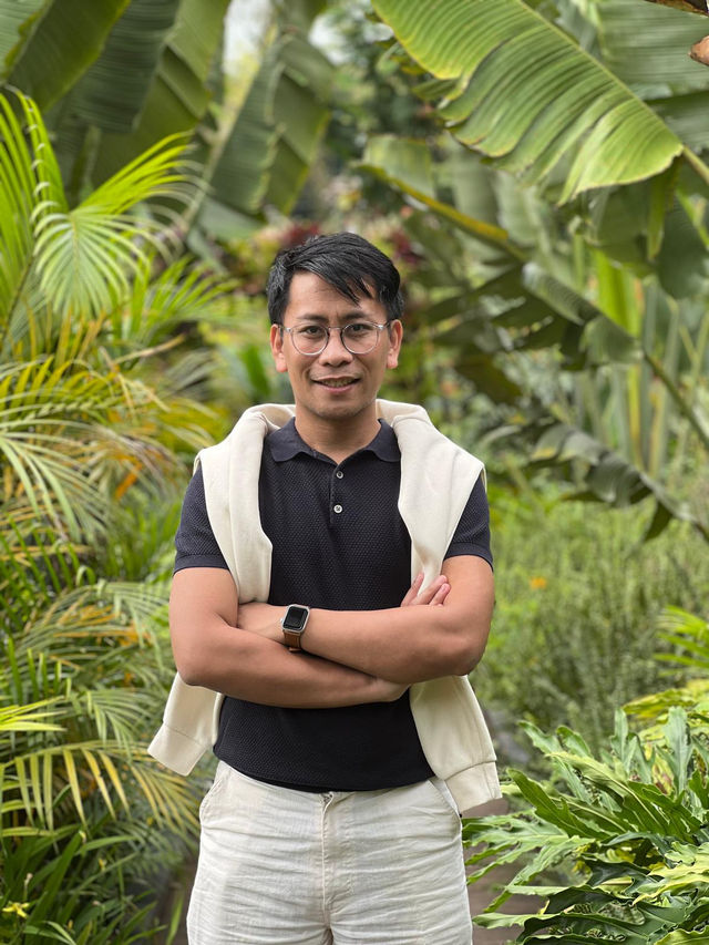 🌿🌸 Baguio’s Hidden Jungle: A Walk Through Botanical Wonder 