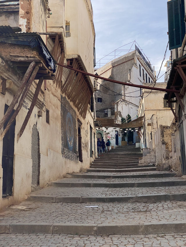 Algeria Trip: Seaside Charms Walking Around Algiers City