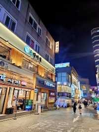 Seoul Vibes: Where Tradition Meets Trend 🇰🇷 