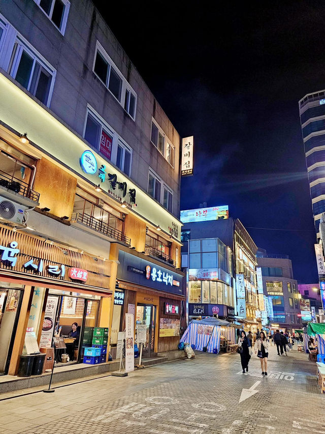 Seoul Vibes: Where Tradition Meets Trend 🇰🇷 