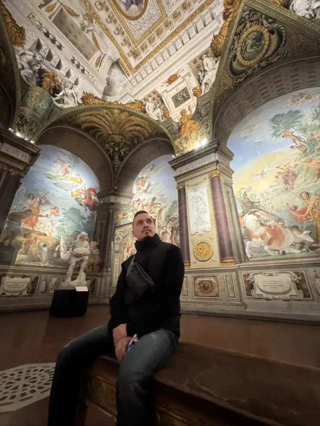 Uffizi Art Escape🖼️