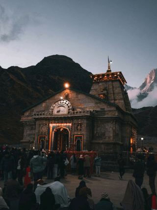  ケダルナート寺院：目的地以上に意味のある道のり。