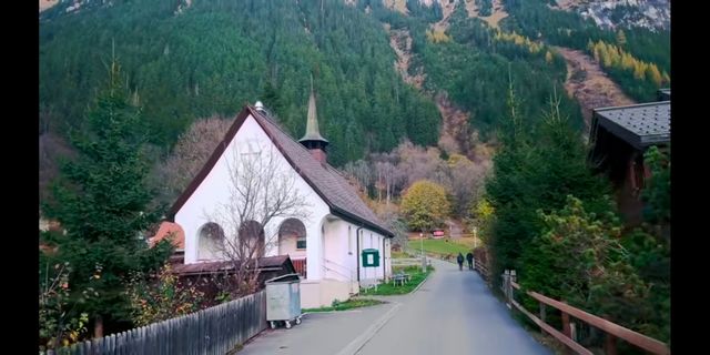 Swiss town of Wengen scenery