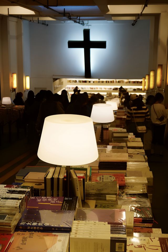 南京先鋒書店| 全球十大最美書店打卡，去完後勁好大