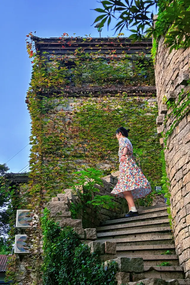 Accidentally entered the fairy tale castle garden on the weekend!