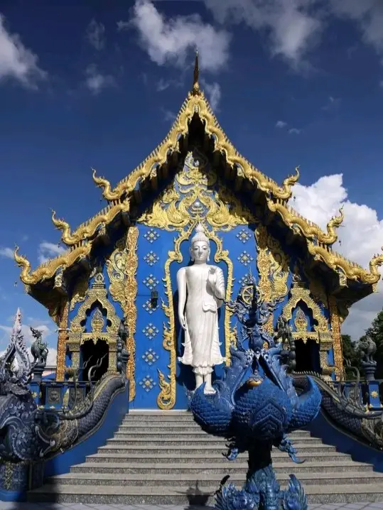 Perfect Blue Temple in Thailand❤️