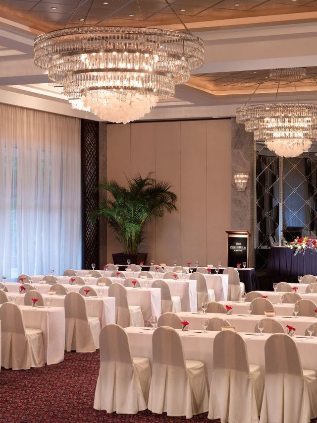 🌟 Manila's Luxe Escape: Peninsula Hotel Insights 🌟