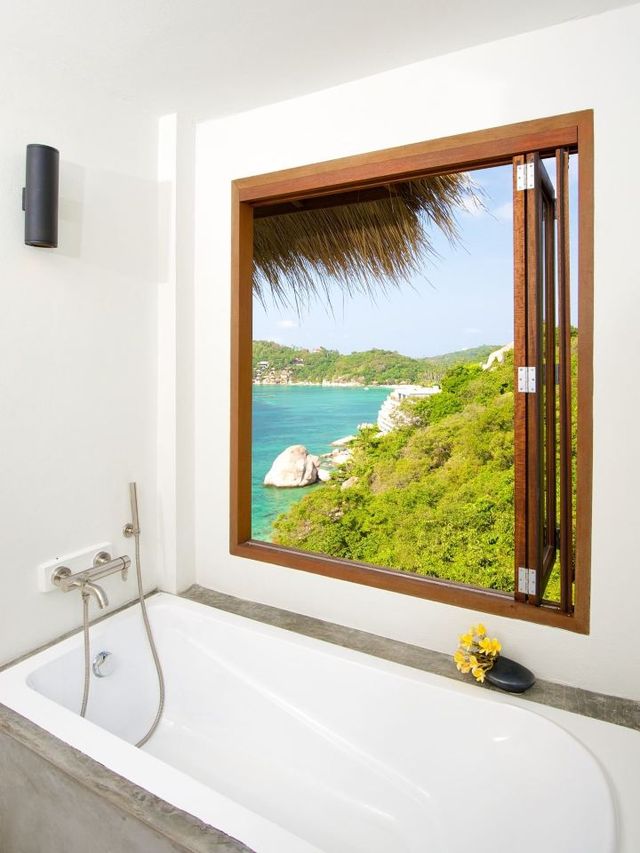 🌴 Koh Tao's Cape Shark Villas: A Slice of Paradise 🐢