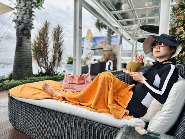 A Luxurious Staycation in Vietnam’s Big City!