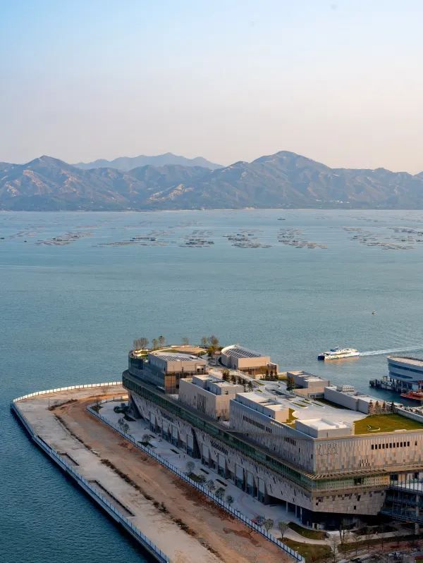 深圳市區的海邊秘境 🌊🏙️