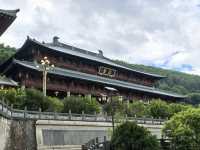 旗山萬佛寺。