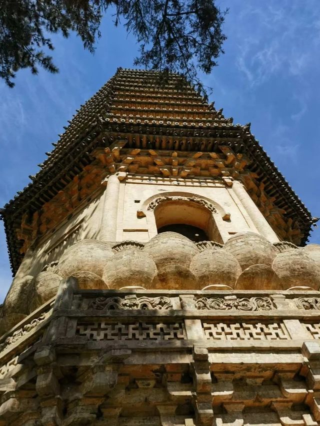 黑悟空取景地-覺山寺。