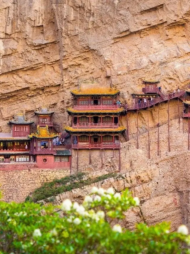 I really didn't want to leave Yanmenguan and the Hanging Temple. 