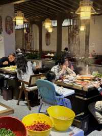 感謝麗江網友！吃到便宜好吃的氂牛火鍋！！。