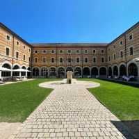 Luxurious and history hotel in Lyon France 