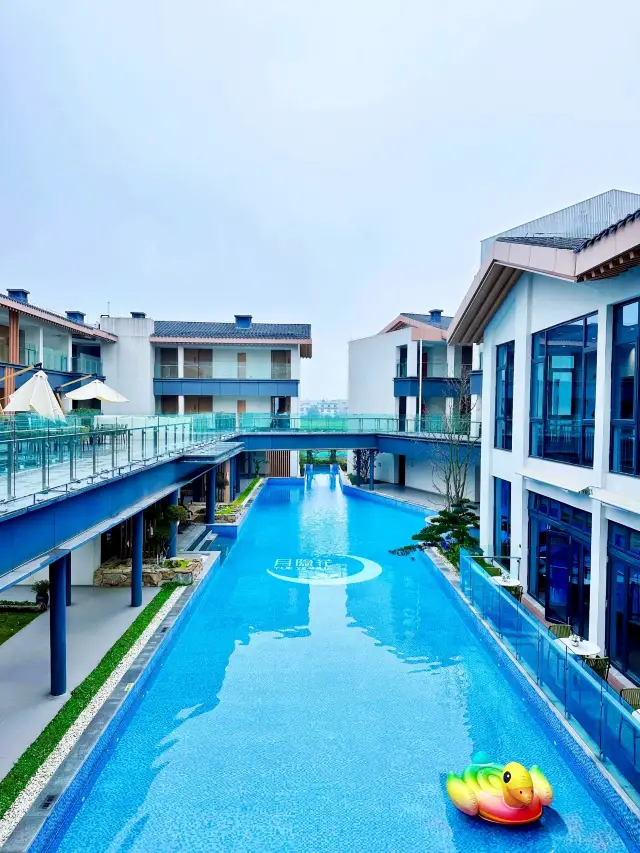 私享成都田園風泳池度假酒店——月隐花酒店
