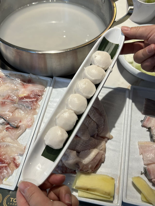 皇庭廣場美食之--火鍋