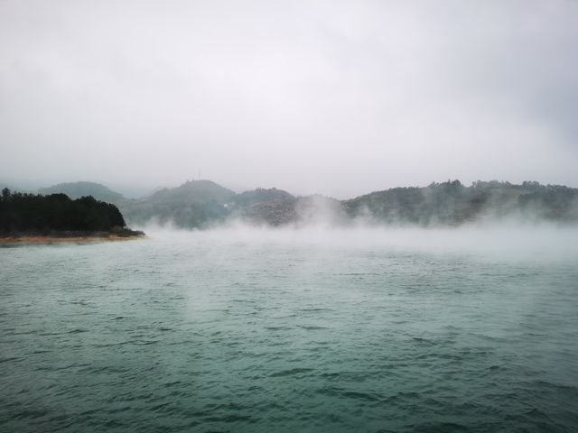 霧中尋美小東江
