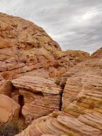 Valley of Fire – A Must-See Desert Wonderland 🔥🏜️