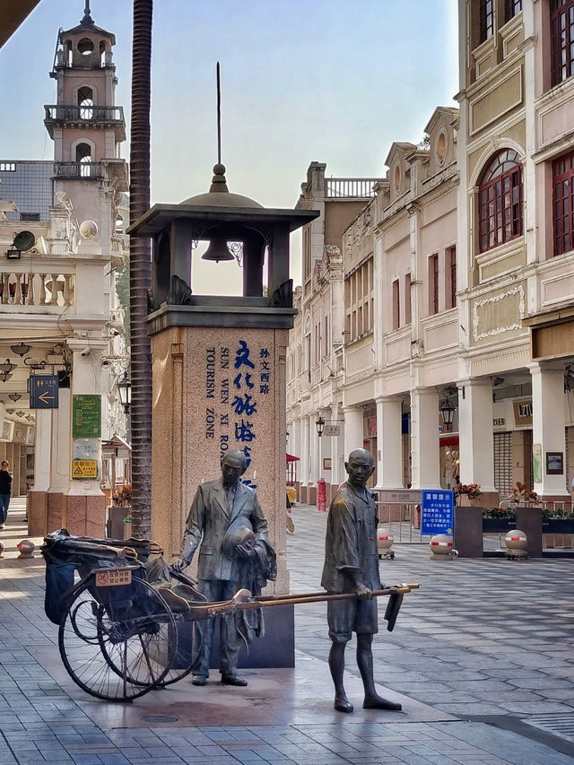 漫步在歷史與現代交織的光影之間