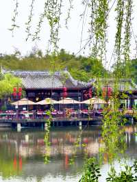 三月遊成都，別錯過這個滿園海棠的古風公園