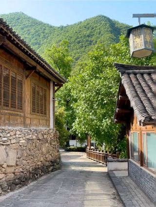 Hidden Gem B&B Near Xi'an: Twilight Mountain Retreat for Sunset and Stargazing