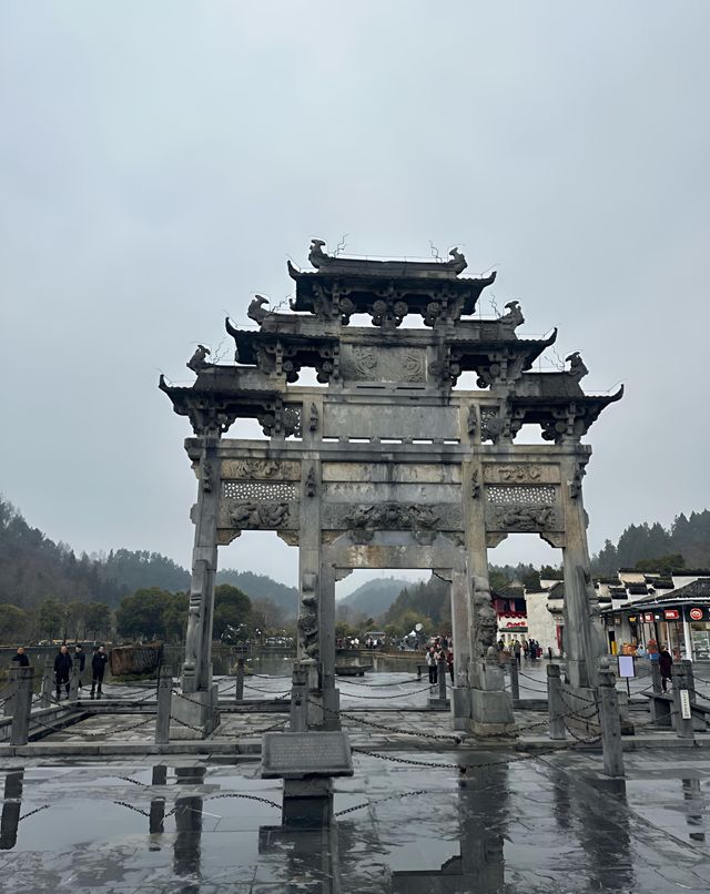 黃山奇松怪石，大自然嘅鬼斧神工