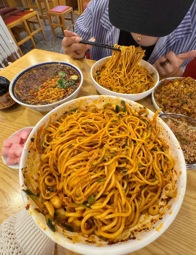 愛食辣嘅朋友必去嘅重慶麻辣燙！