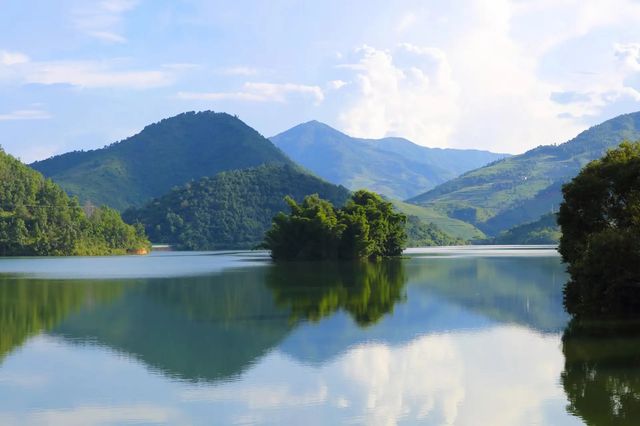 秘境雲龍湖光仙境 秘境雲龍湖光仙境
