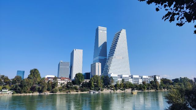 萊茵河畔絕美風景線醫藥化學之都巴塞爾